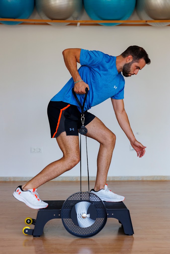 Activa - Entrenamiento y salud — Gimnasio