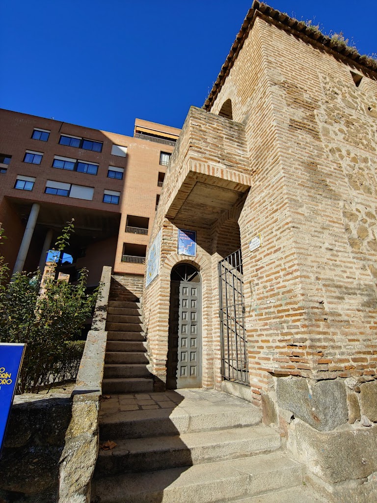 Torre del Polvorin y Cabeza del Moro