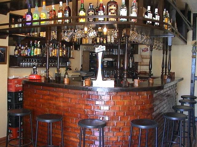 IRISH ANA'S BAR — Del propietario
