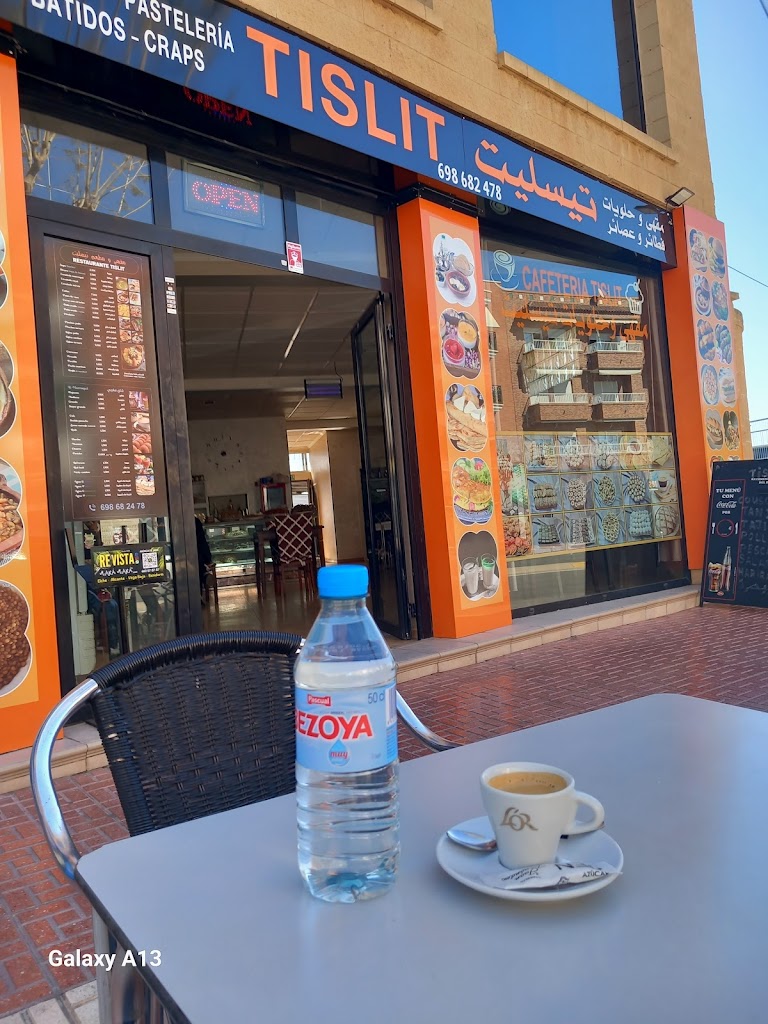 Restaurante pasteleria Tislit