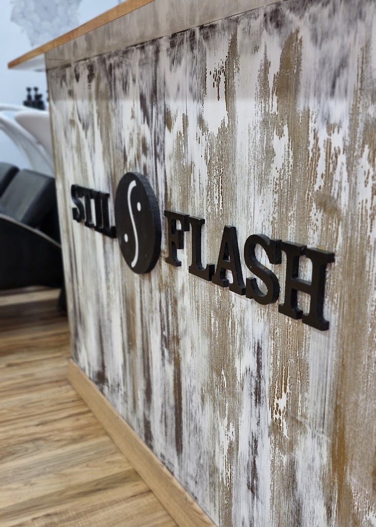 Stil Flash | Peluqueria y Maquillaje — Del propietario