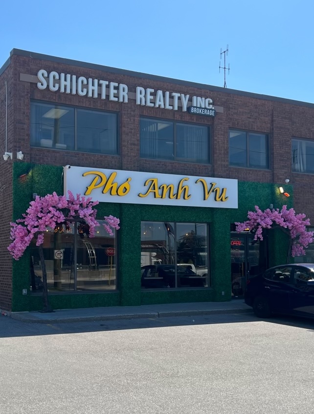 Pho Anh Vu Vaughan