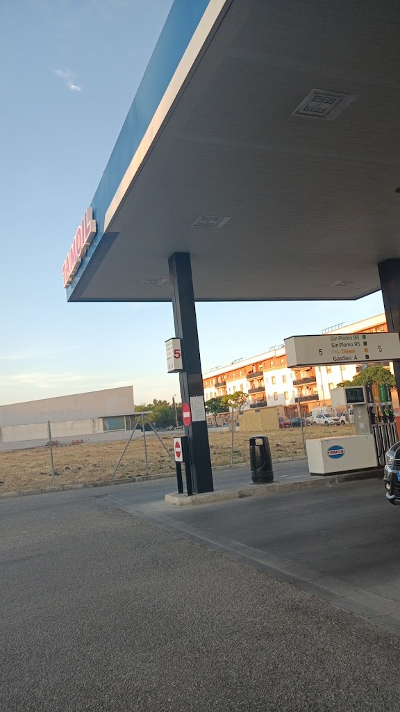 Tamoil — Estacion de servicio