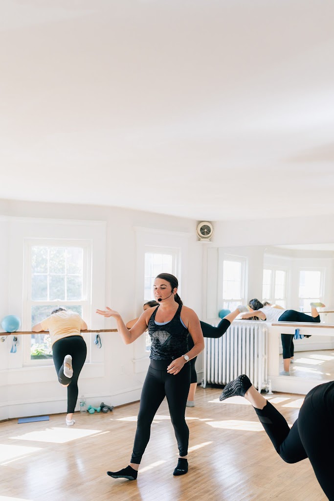  Diamond Barre Fitness