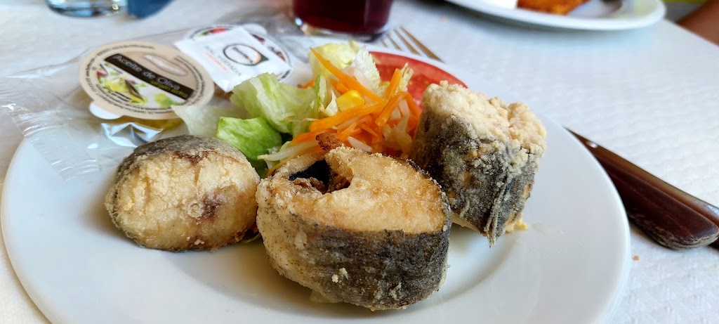 Bar Restaurante El Revuelo — Comida y bebida