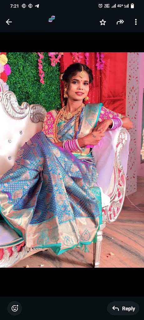 Loshi Bridal Studio Or Beauty Parlour