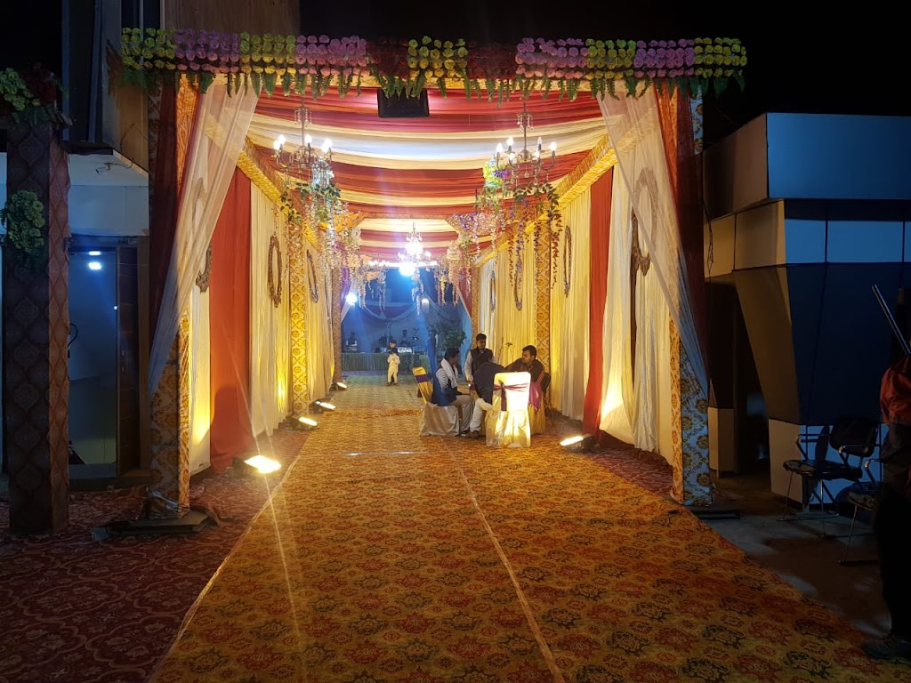 Rk Galaxy Best Hotel In Kanpur