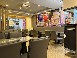 6555cc19a48ff2ef07f1f813 的照片