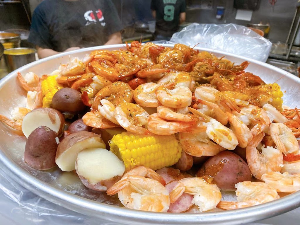  Laughing Crab - Cajun Seafood