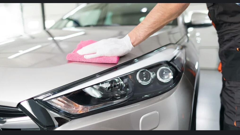 Limpieza de coche Domicilio a mano ecologico sin agua