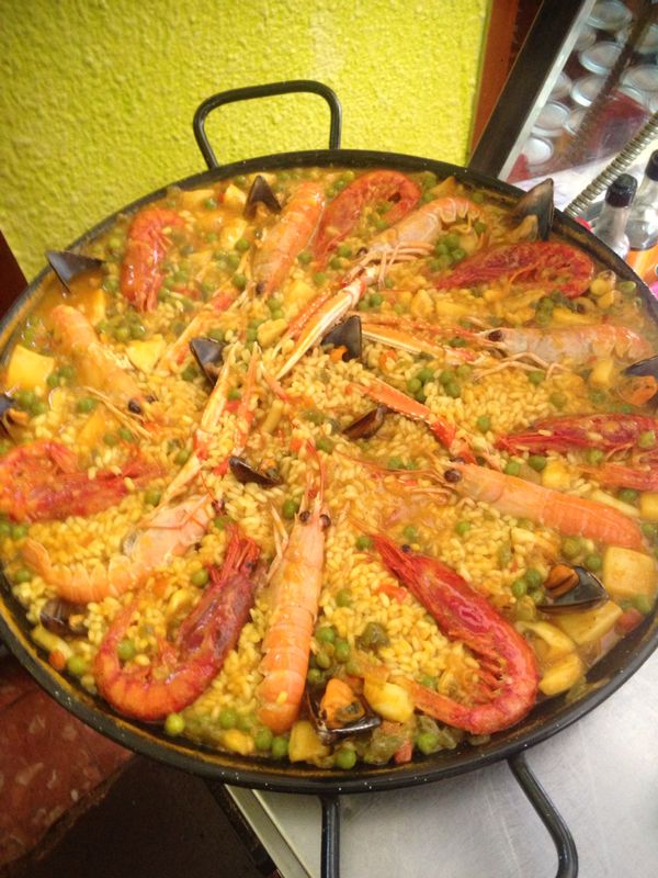 Cafeteria Bar Cal Tenorio — Del propietario