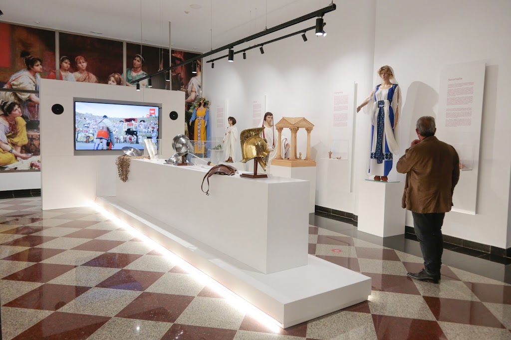Museo Abierto de Merida (MAM) — Del propietario