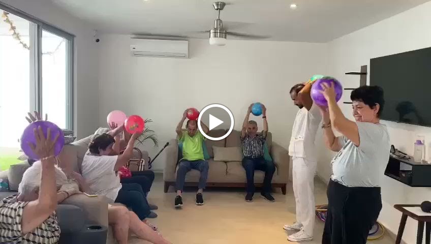 Residencia y Centro de Dia para Adultos Mayores Los Rosales — Videos