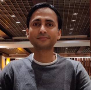 Dr Chaitanya Shukla Eye Doctor In Gandhinagar