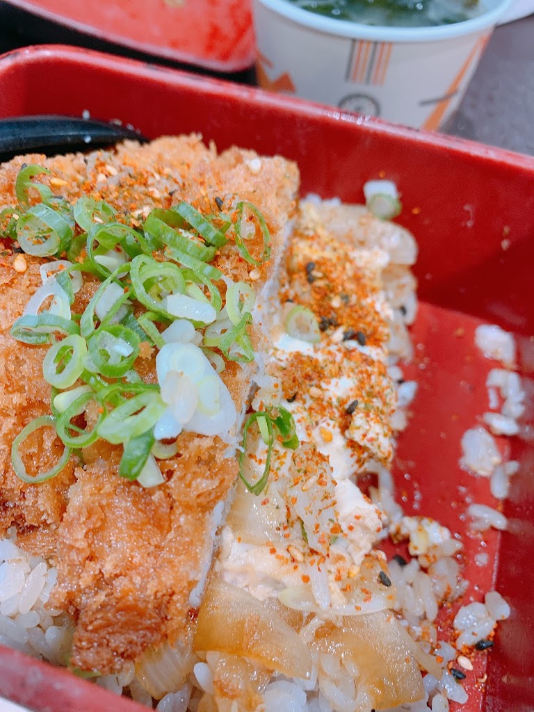 鮮五丼 桃愛店(愛買) 的照片