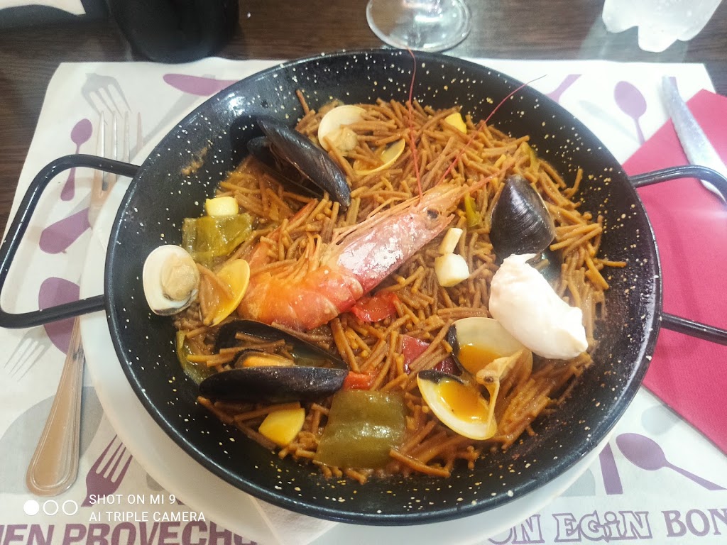 VAZQUEZ — Comida y bebida