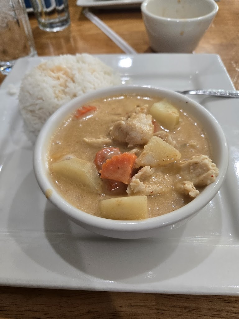Silver Dish Thai Cuisine