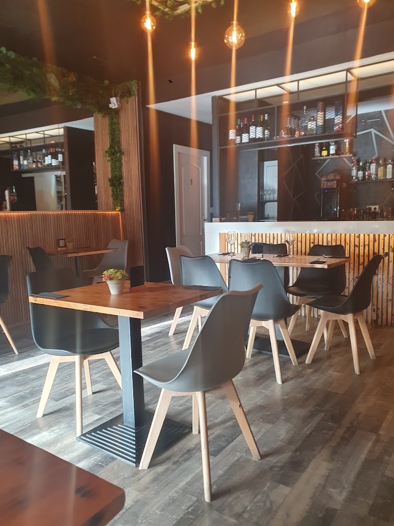 CAPYBARA GASTRO BAR — Ambiente