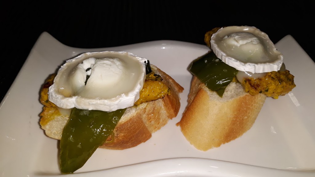 Bar Chucu Chucu — Comida y bebida