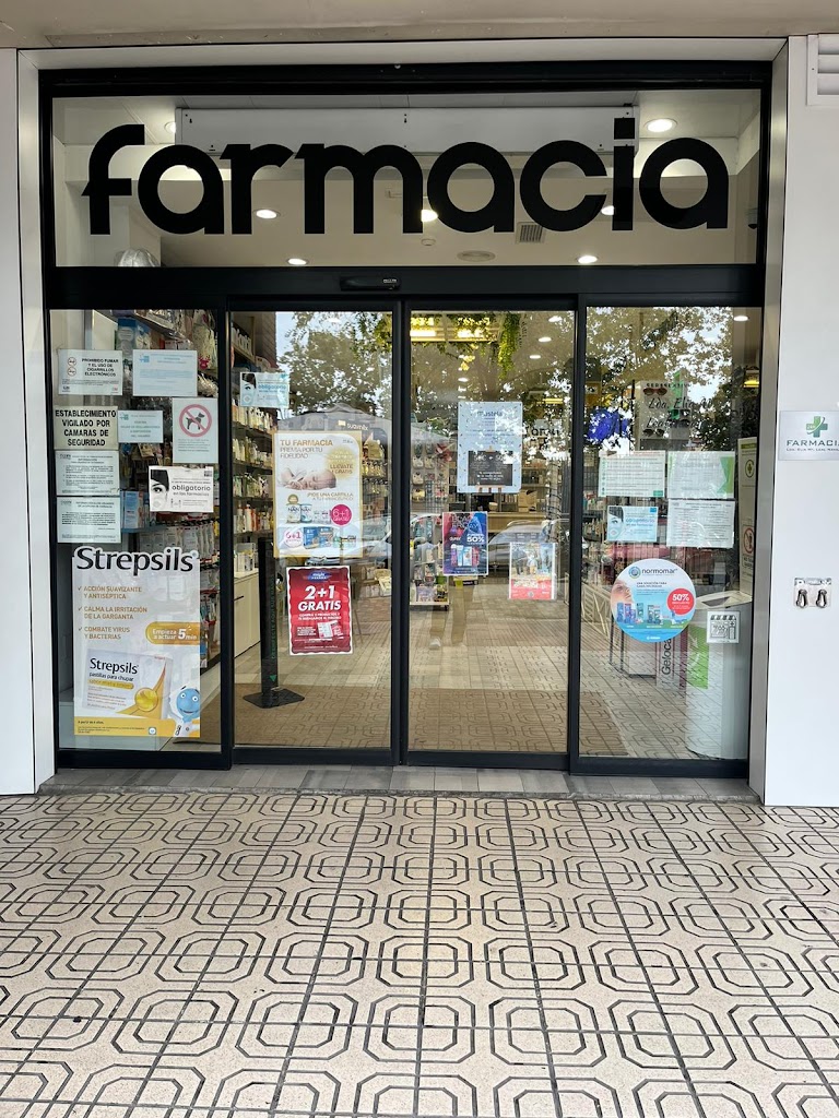 Farmacia El Juncal abierta 24 horas los 365 dias del ano