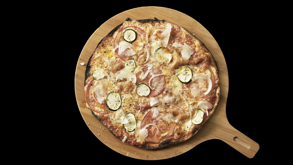 La Artesana Pizzeria Castelldefels — Comida y bebida