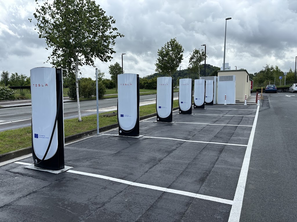 Tesla Supercharger