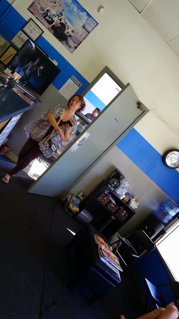 Luis Auto Repair in Salinas