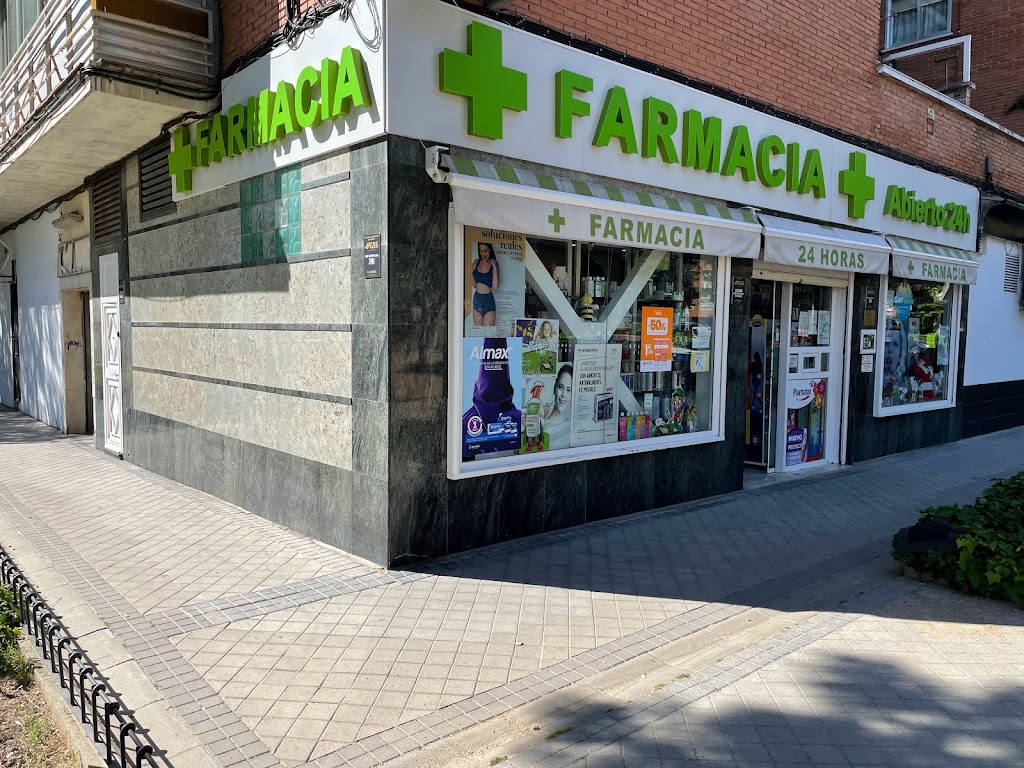 Farmacia Angeles de la Torre Aguado 24 Horas — Del propietario