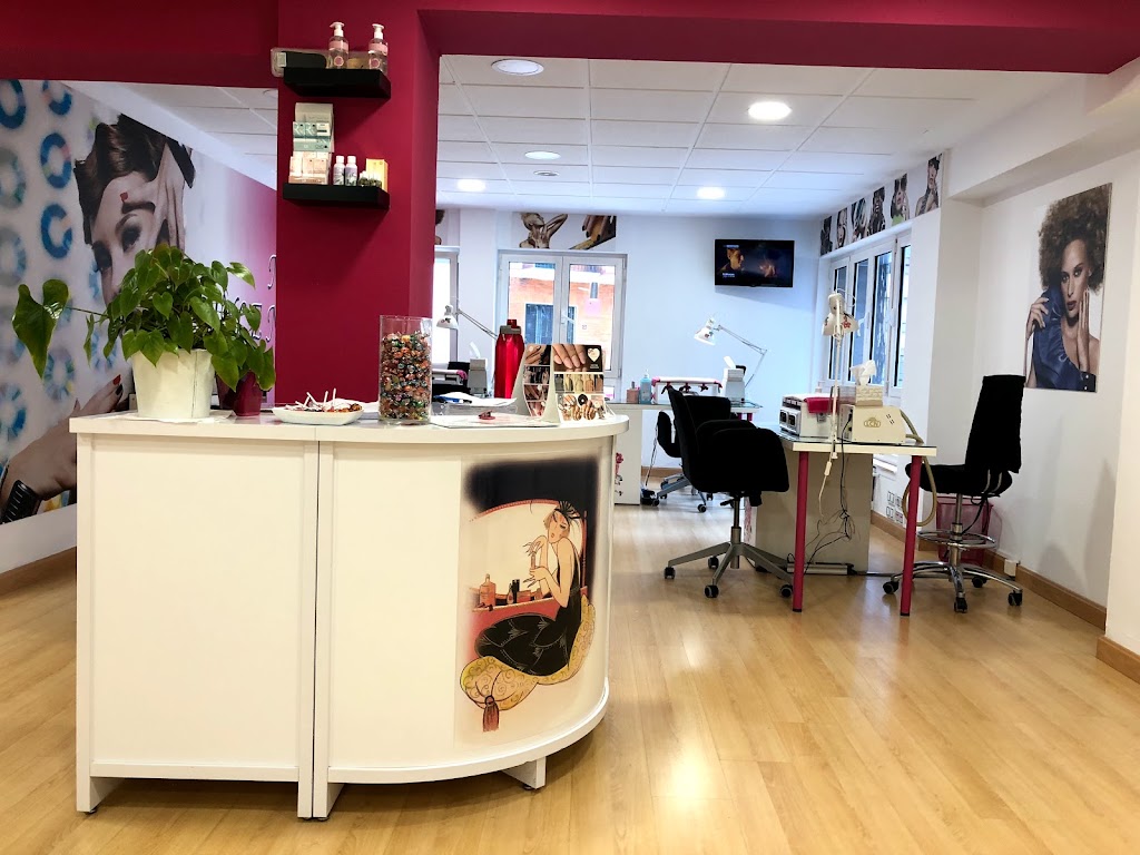 Morelia Style Nails — Interior