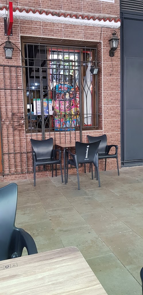 El Rinconcito HC — Ambiente