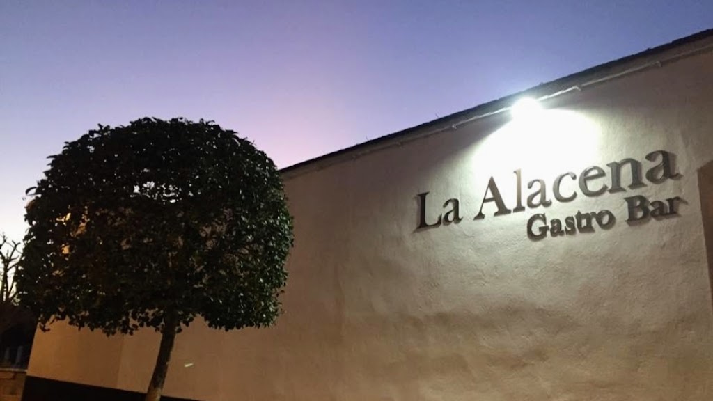 La Alacena — Del propietario