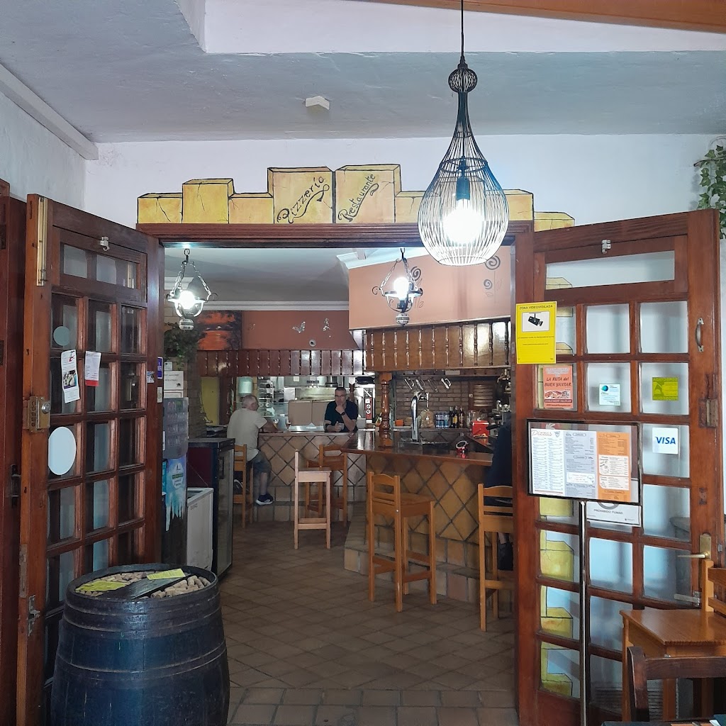 La Chimenea, Restaurante Y Pizzeria