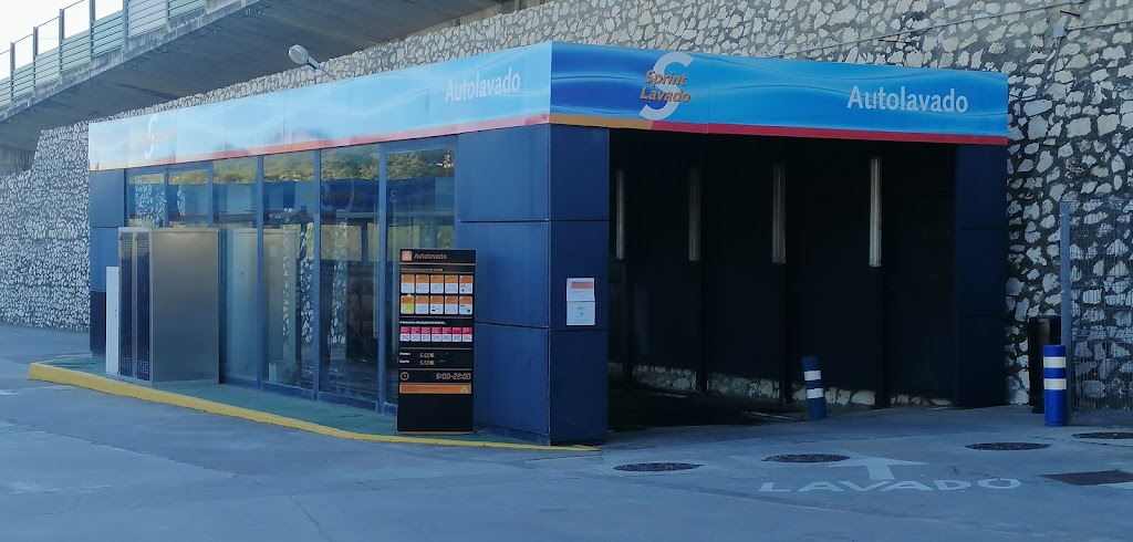 Estacion de Servicio Repsol — Exterior