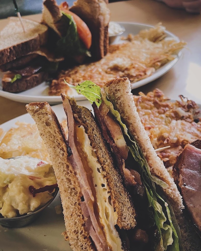 BLT