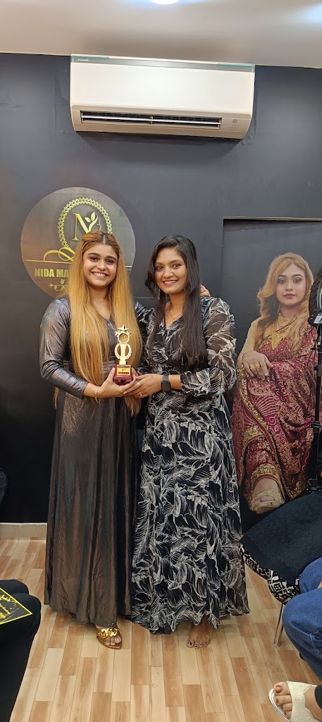 Glamour Glow Makeover05