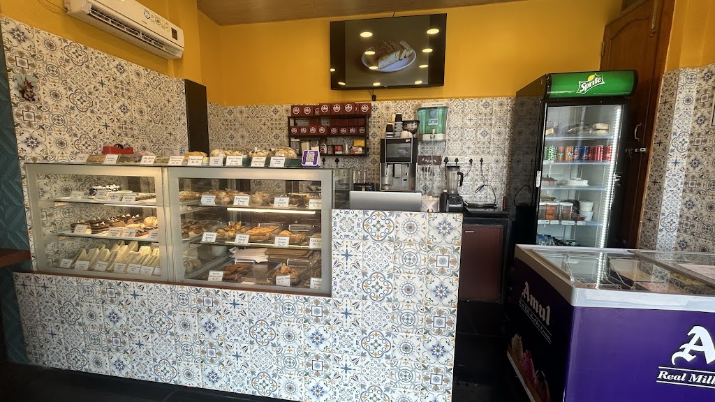 Cafe Ave Maria Taleigao