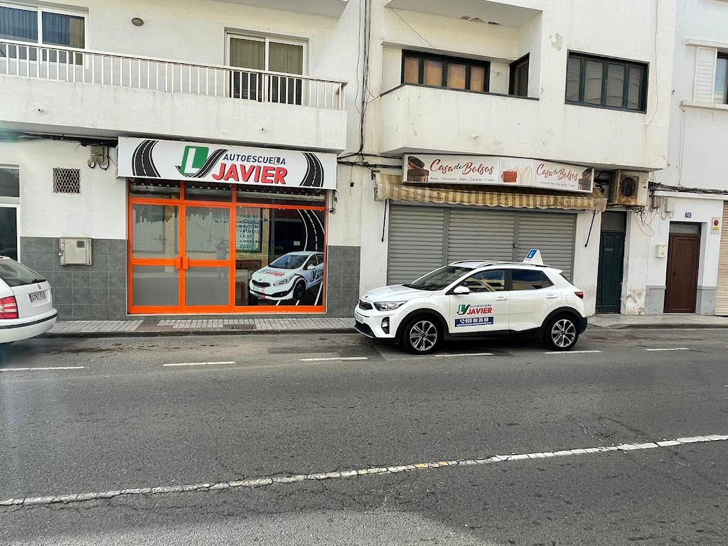 Autoescuela JAVIER (VALTERRA)