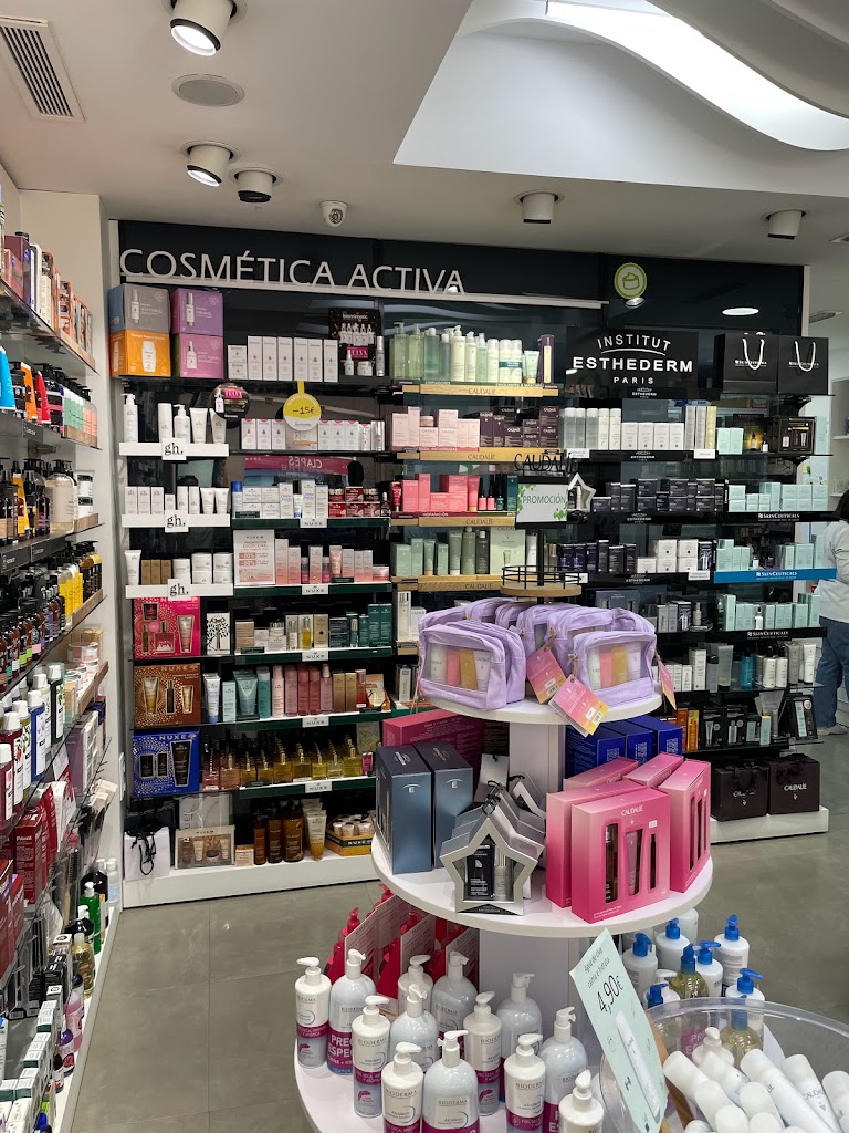 Farmacia castillo cavaller — Del propietario