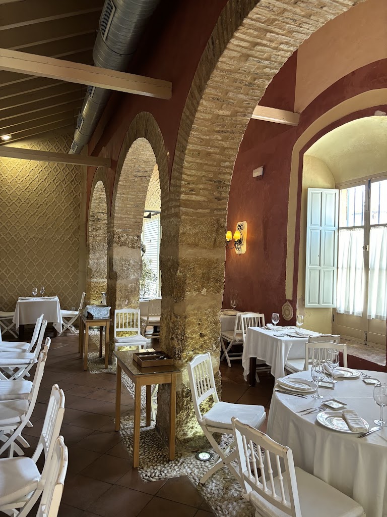 Restaurante La Almazara de Carmona — Ambiente