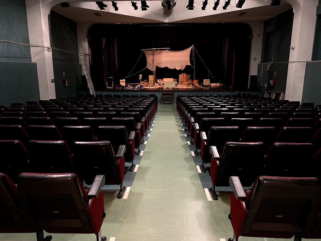 Teatro Benat Etxepare