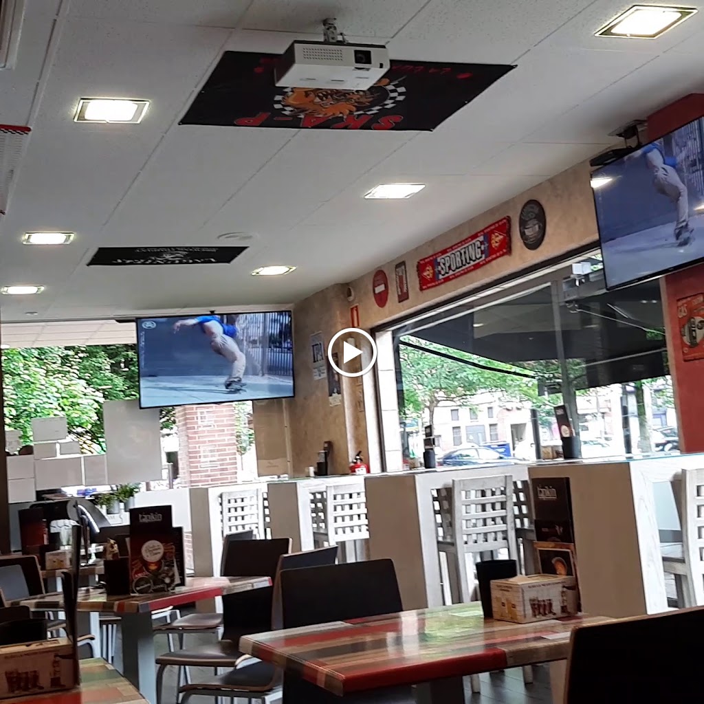 Tapikin Cafe Bar — Videos