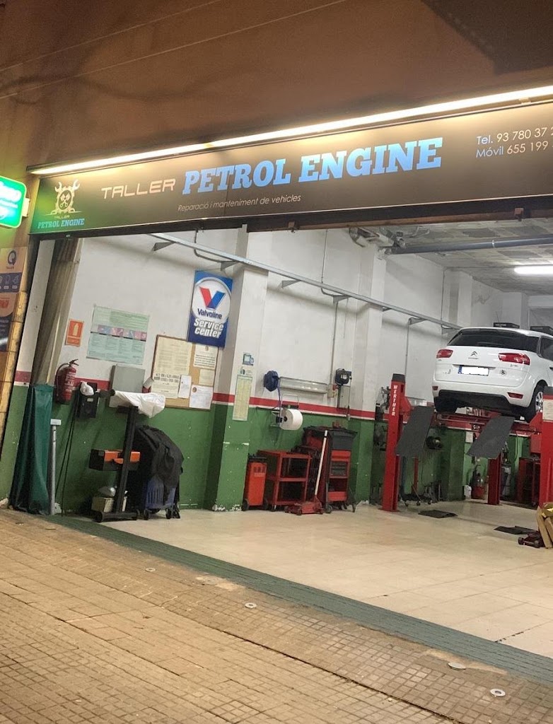 Taller PETROL ENGINE - Reparacion y mantenimiento de vehiculos — Exterior