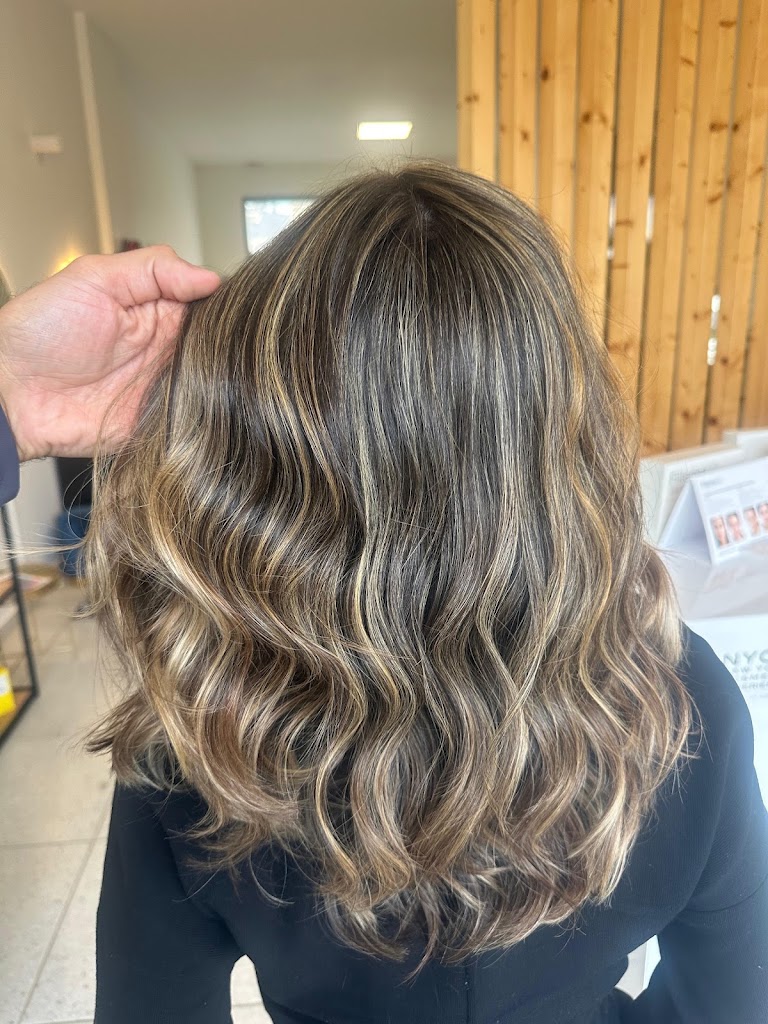DHEM Hairstylist & Aesthetic — Mas recientes