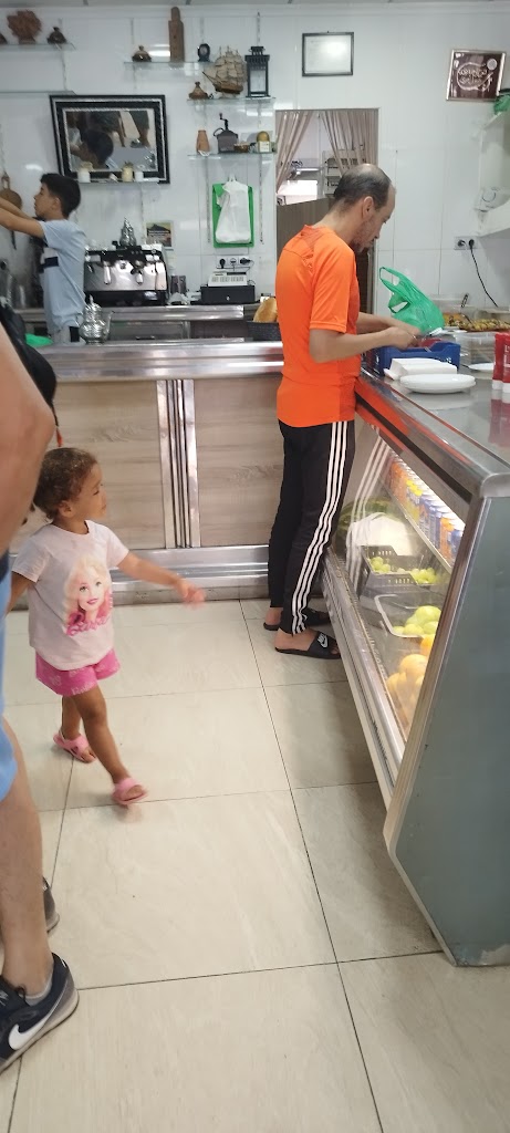 Restaurante el nakhil — Ambiente