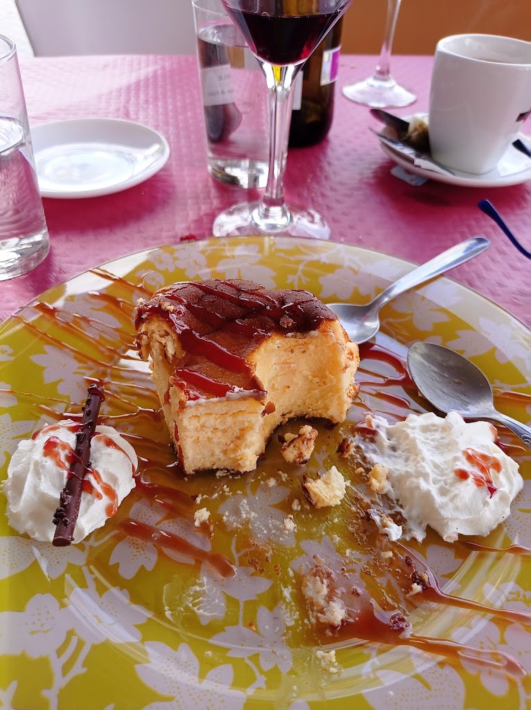 BAR CASA MORON — Comida y bebida