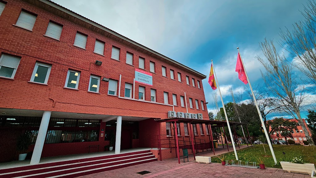 Centro Integral de Formacion Profesional a distancia Ignacio Ellacuria