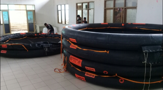 PT. SKY MARAPU PAPOEA. Servis Station LIFERAFT & Alat PEMADAM kebakaran