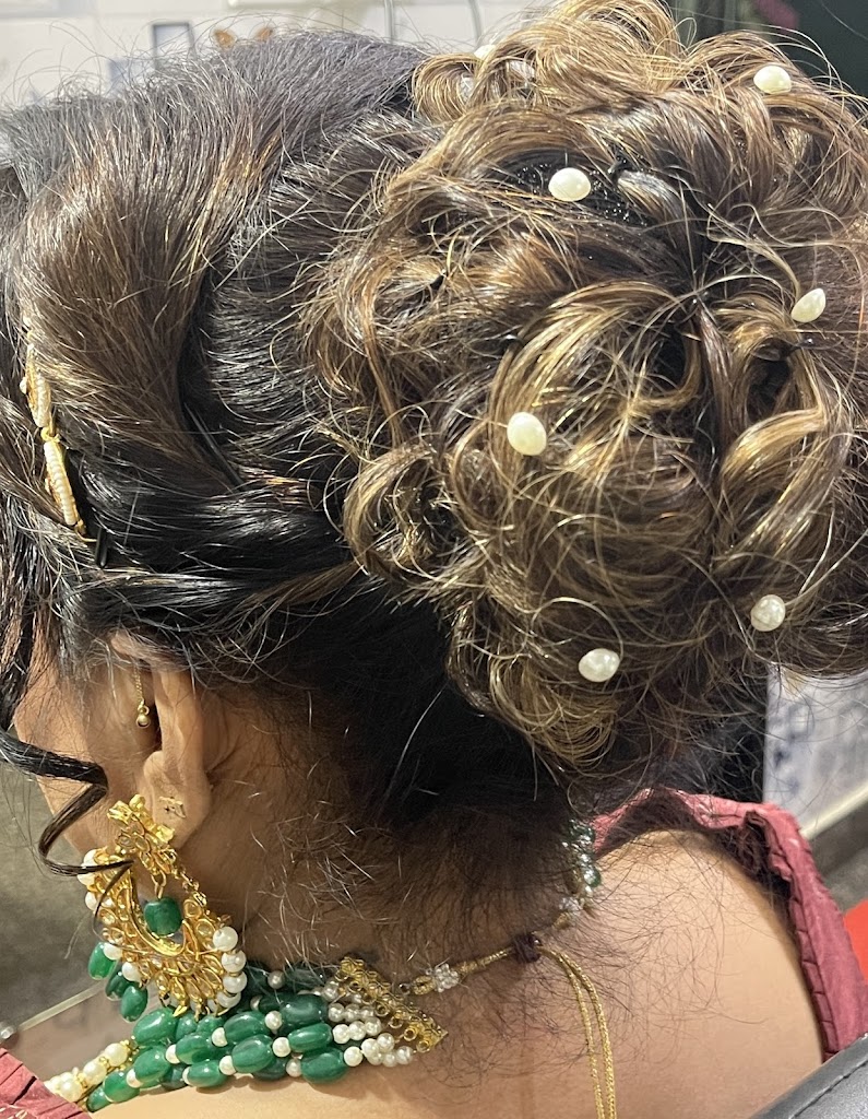 The Sparsh Beauty Parlour