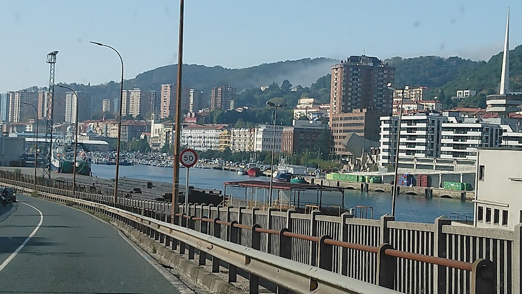 Exposicion Pasaia Rabanne Erakusketa