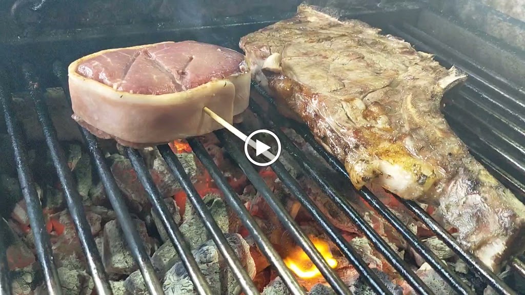 Steak House Fariones Grill - Puerto del Carmen — Videos